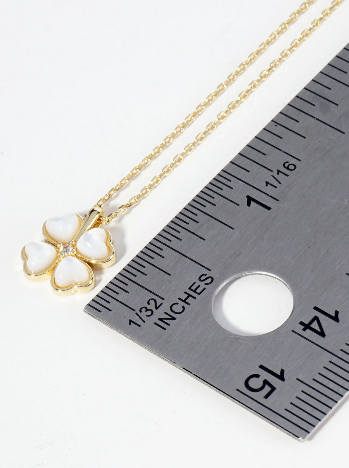 18K Gold Plated Pearl Clover Pendant Necklace