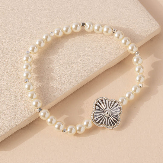 Pearl Bead Quatrefoil
